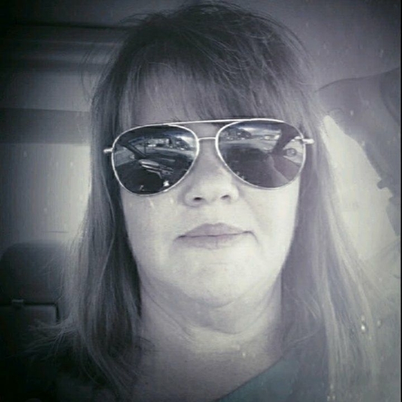 Meet your Posher, Dorain - Picture 1 of 1